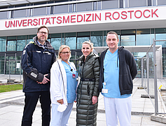 Dr. Jan-Arne Lauffs (v.l.), Kristin Raulin, Daniela Denzien und Stefan Lange leiten die neue Zentrale Notaufnahme und die Aufnahmestation.