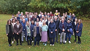 Gruppenbild im Grünen