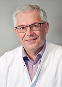 Porträt Prof. Dr. Steffen Emmert
