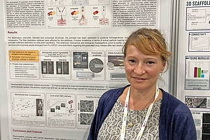 Dr. Sabine Illner erforscht Nanofasermaterialien, die in der Wundheilung eingesetzt werden können.